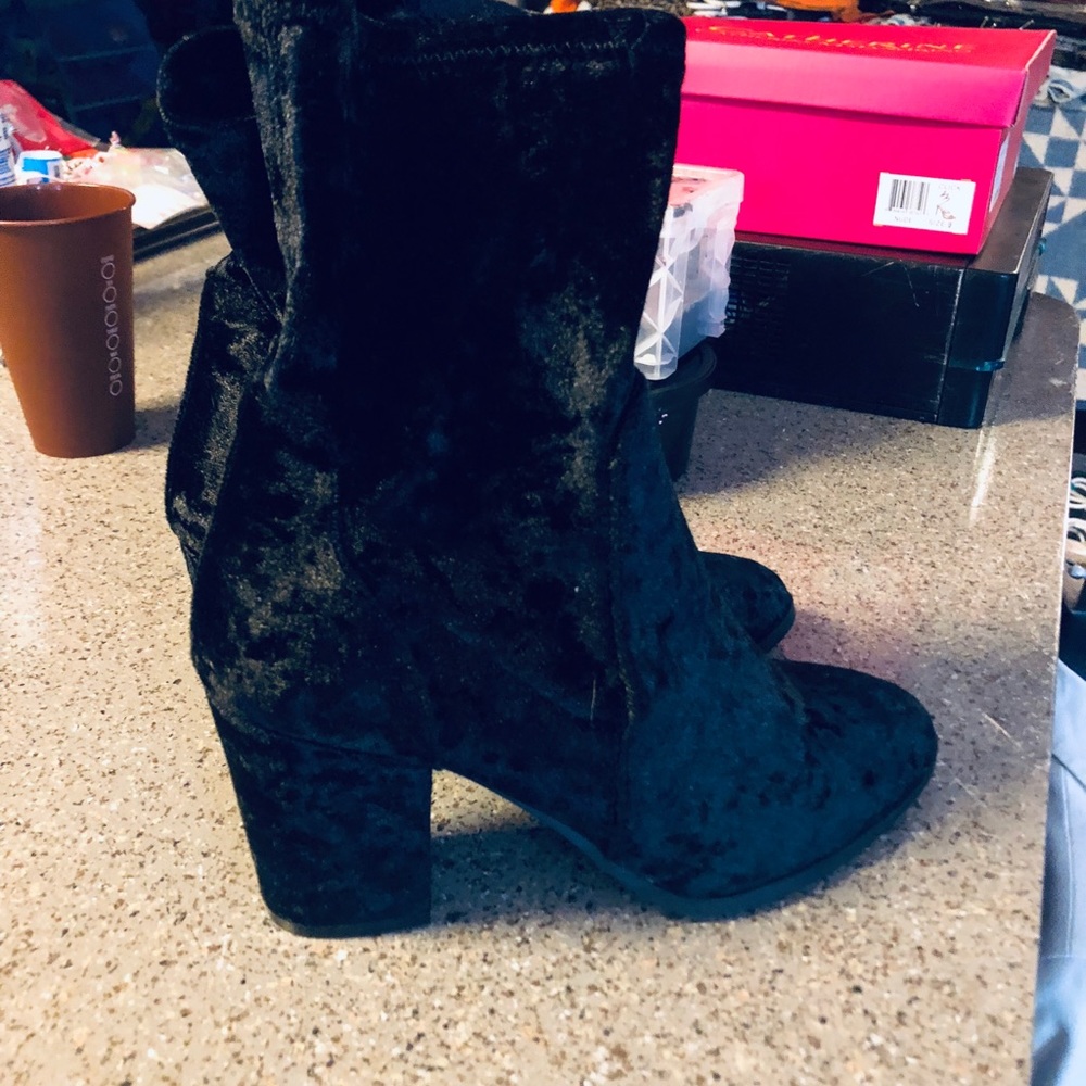 Black velvet like boots
